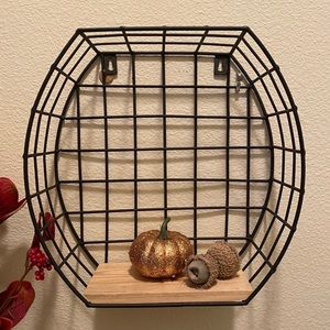 Wire metal and wood hanging wall shelf set.